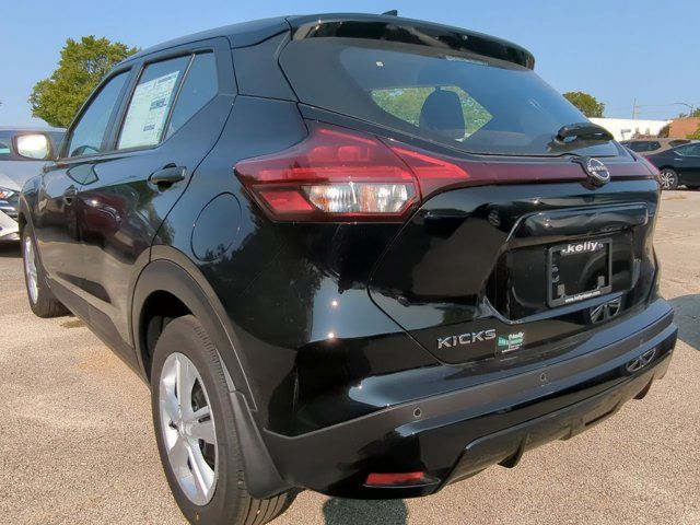 2024 Nissan Kicks S