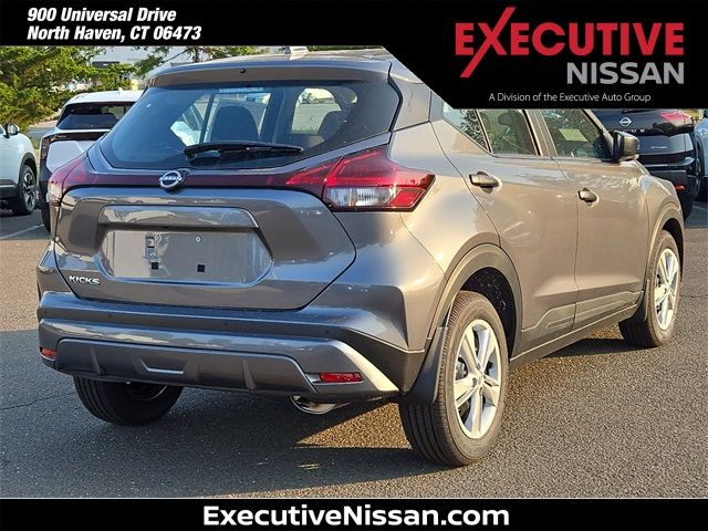 2024 Nissan Kicks S