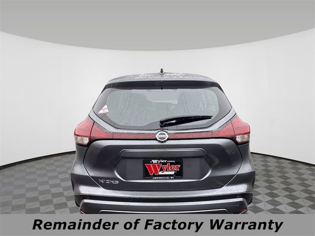 2024 Nissan Kicks S