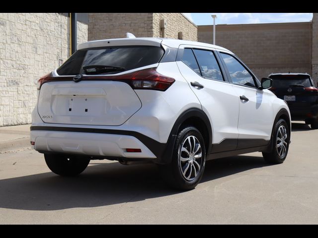 2024 Nissan Kicks S
