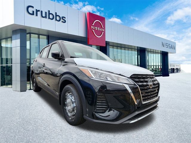 2024 Nissan Kicks S