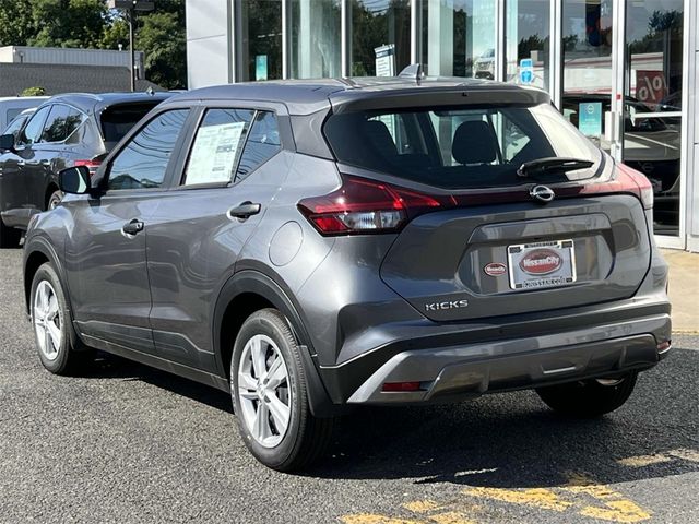 2024 Nissan Kicks S