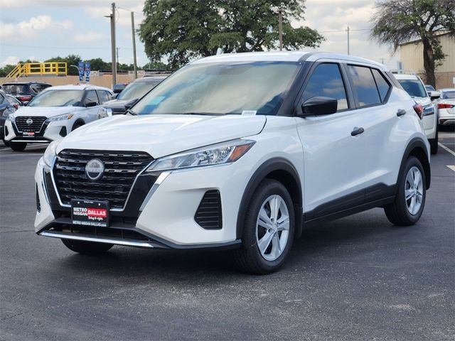 2024 Nissan Kicks S