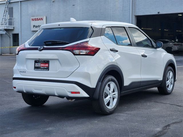 2024 Nissan Kicks S