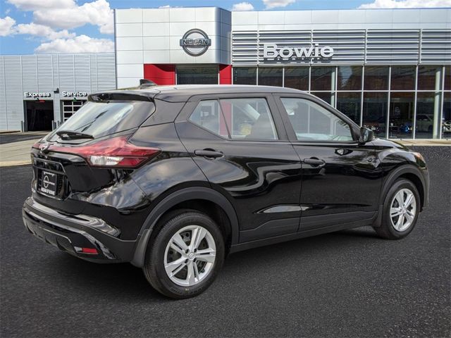 2024 Nissan Kicks S