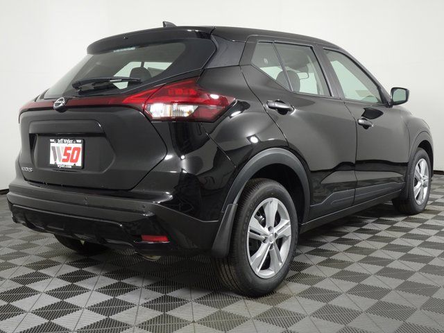2024 Nissan Kicks S