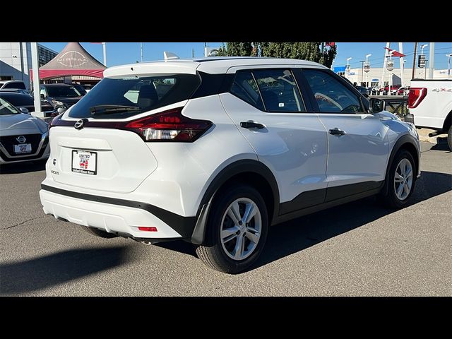 2024 Nissan Kicks S