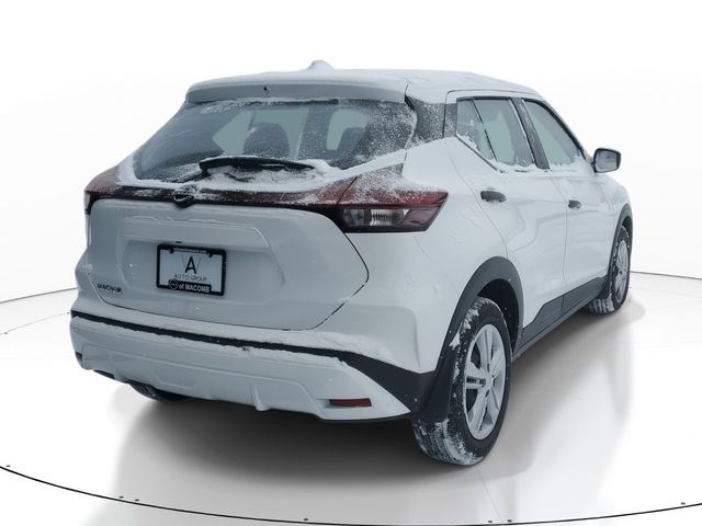 2024 Nissan Kicks S