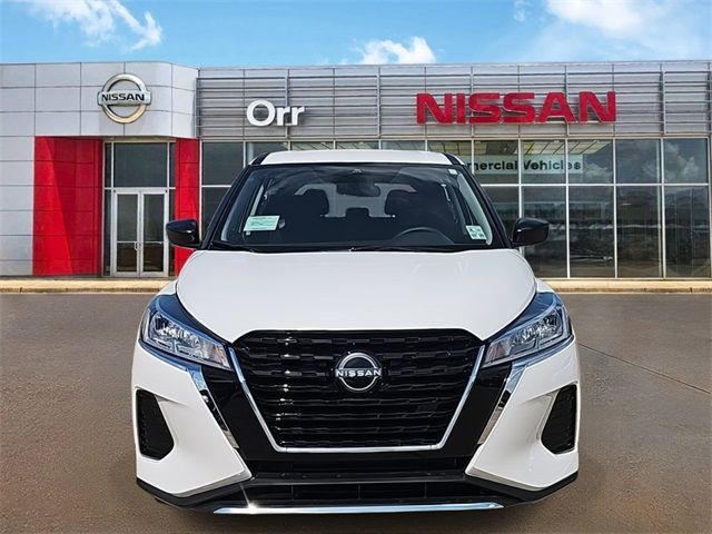 2024 Nissan Kicks S