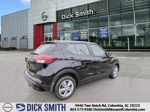 2024 Nissan Kicks S