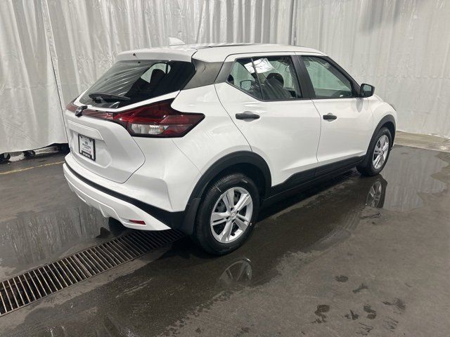 2024 Nissan Kicks S