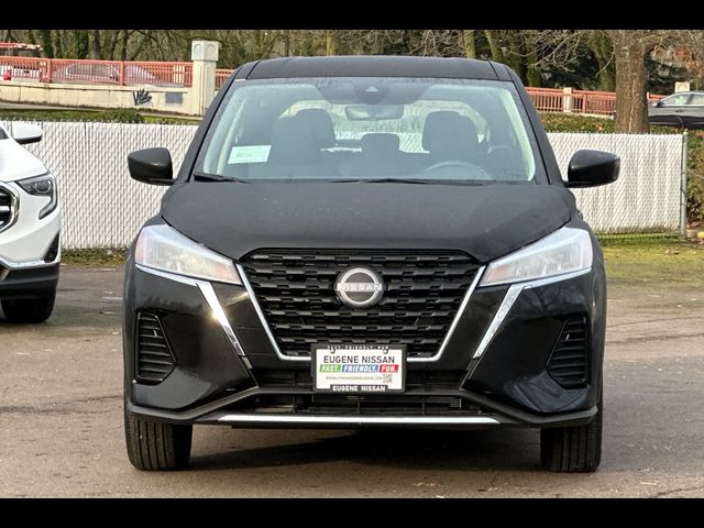 2024 Nissan Kicks S