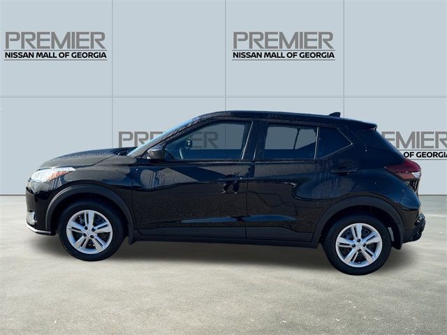 2024 Nissan Kicks S