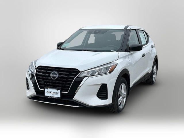 2024 Nissan Kicks S