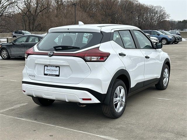 2024 Nissan Kicks S