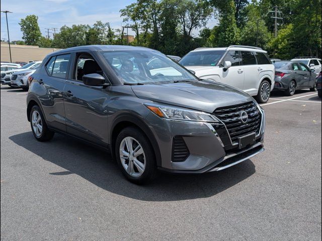 2024 Nissan Kicks S