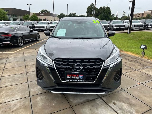 2024 Nissan Kicks S