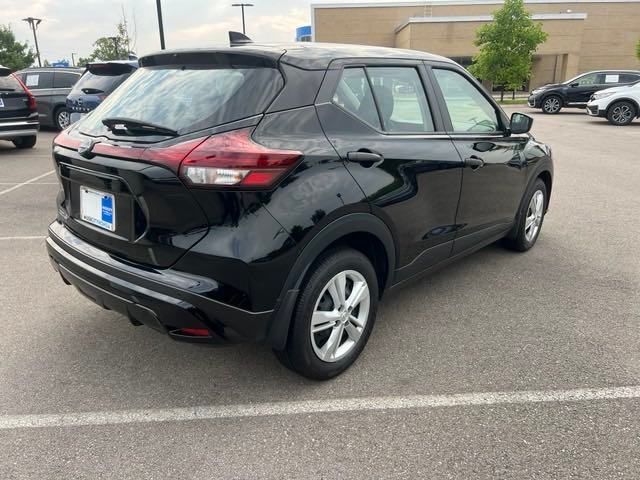 2024 Nissan Kicks S