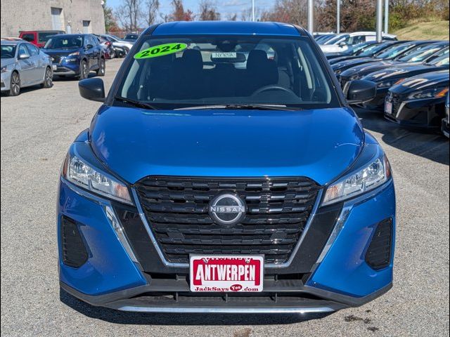 2024 Nissan Kicks S