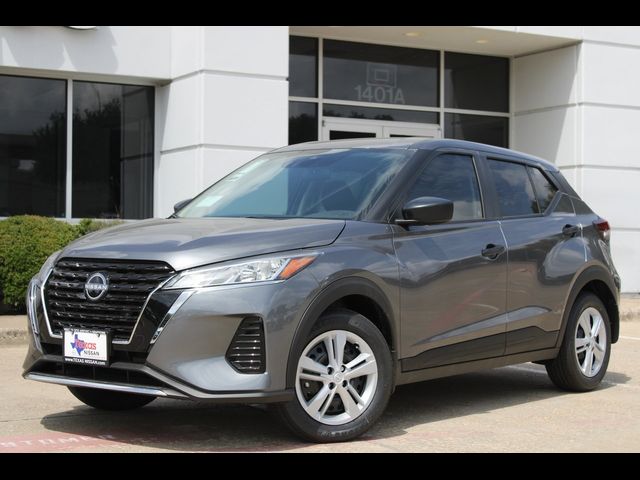 2024 Nissan Kicks S