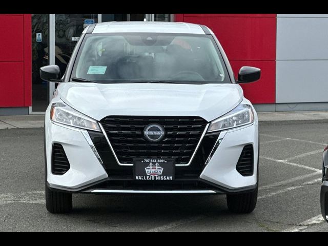 2024 Nissan Kicks S