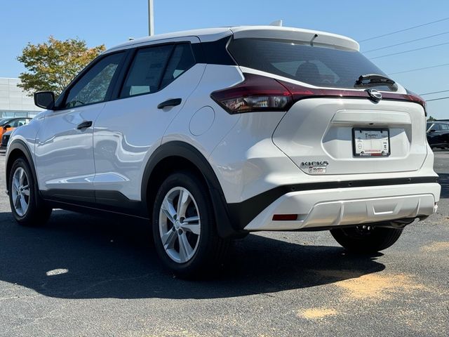 2024 Nissan Kicks S