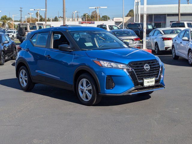 2024 Nissan Kicks S