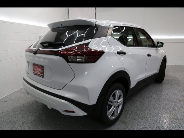 2024 Nissan Kicks S