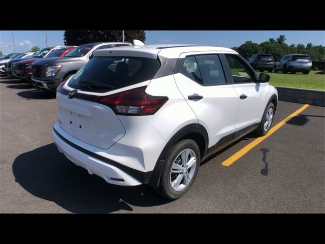 2024 Nissan Kicks S