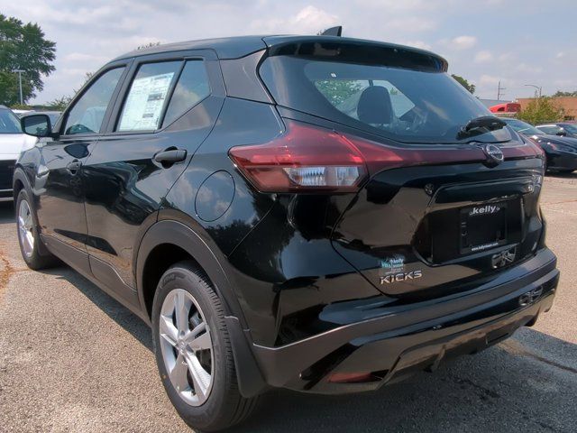 2024 Nissan Kicks S