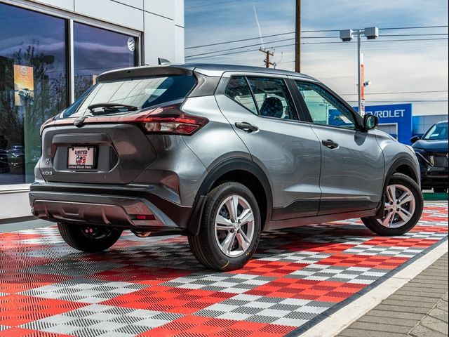 2024 Nissan Kicks S