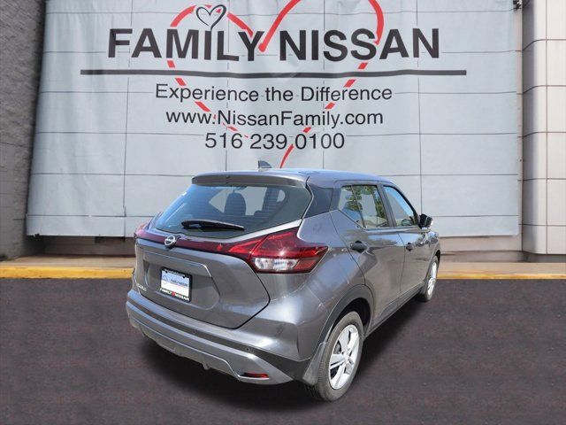 2024 Nissan Kicks S