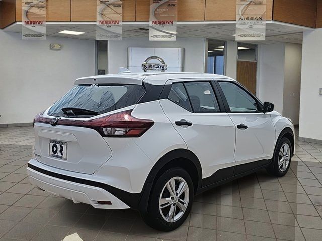 2024 Nissan Kicks S