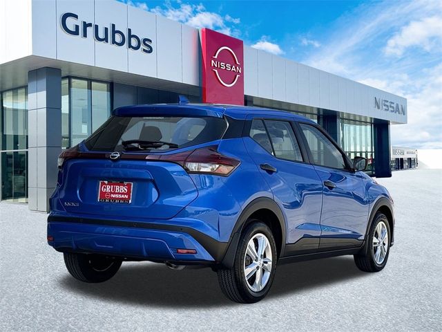 2024 Nissan Kicks S