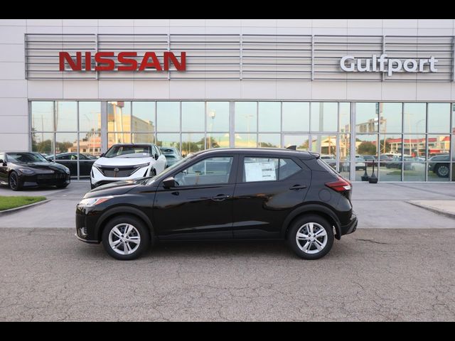 2024 Nissan Kicks S