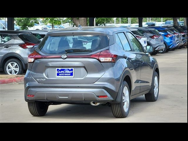 2024 Nissan Kicks S