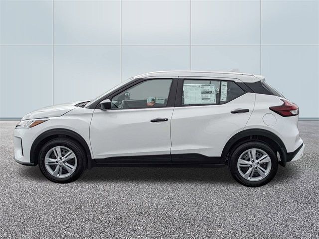 2024 Nissan Kicks S