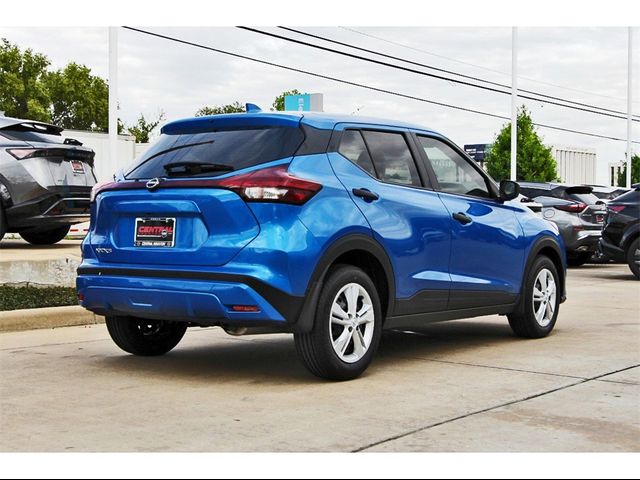 2024 Nissan Kicks S