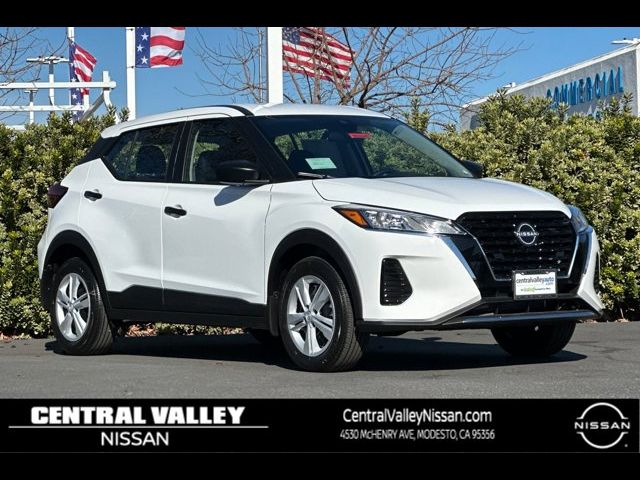 2024 Nissan Kicks S