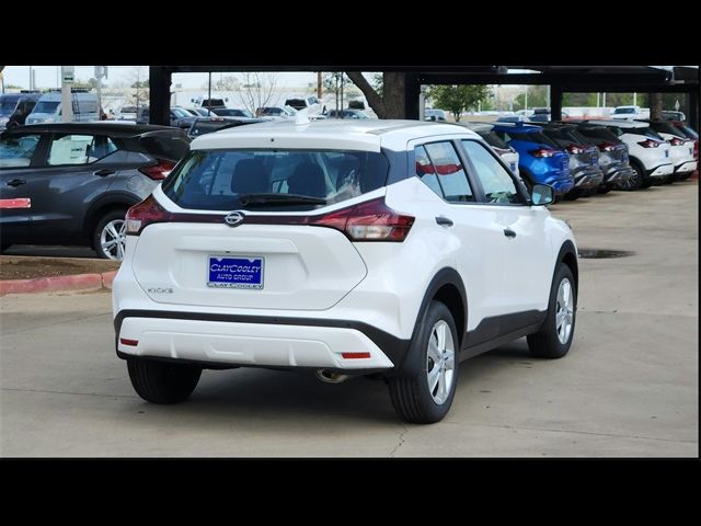 2024 Nissan Kicks S