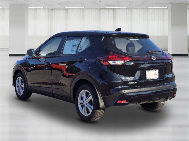 2024 Nissan Kicks S