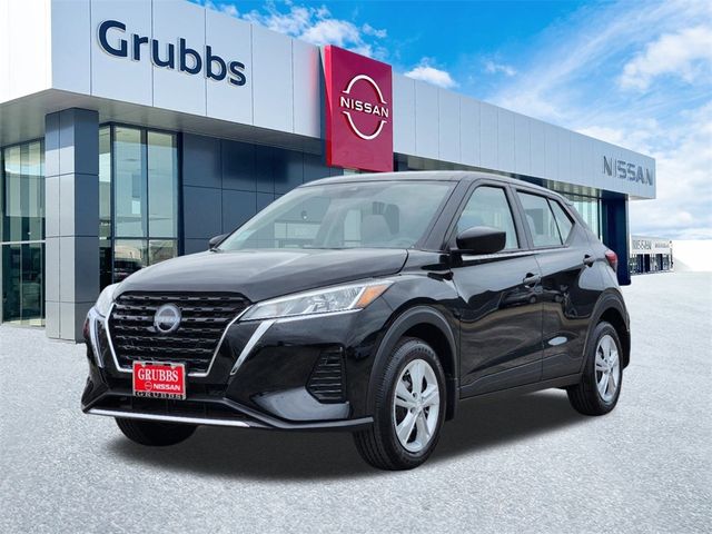 2024 Nissan Kicks S