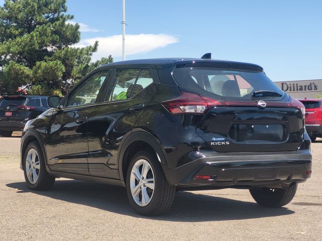2024 Nissan Kicks S