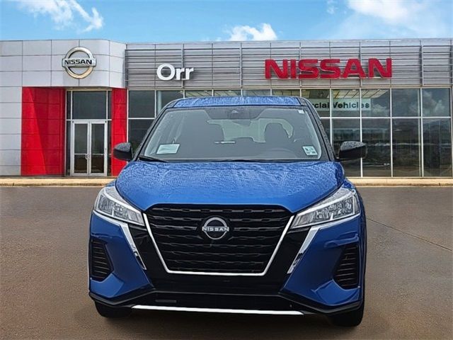 2024 Nissan Kicks S