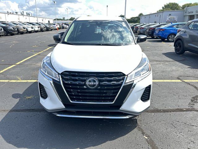 2024 Nissan Kicks S