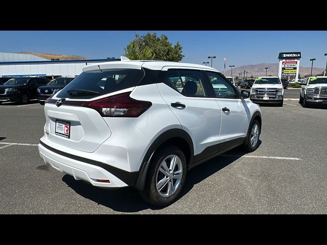 2024 Nissan Kicks S