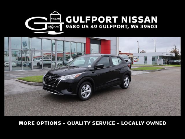 2024 Nissan Kicks S