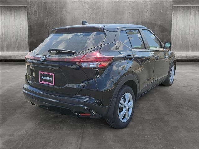 2024 Nissan Kicks S