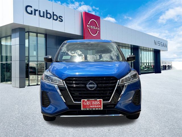 2024 Nissan Kicks S