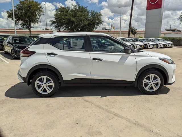 2024 Nissan Kicks S